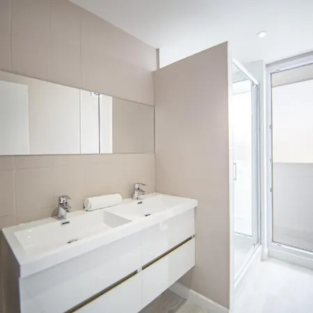 Appartement Refait A Neuf Quartier Gare Tgv *